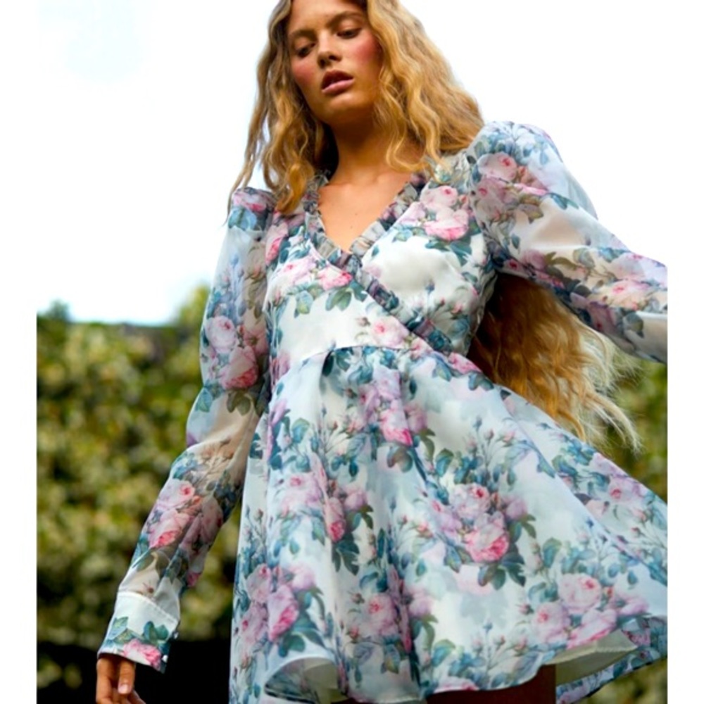 Selkie The Macaron Dress in Garden Rose